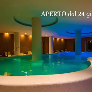 https://hotel-villa-ricci.it-tuscanyhotel.com